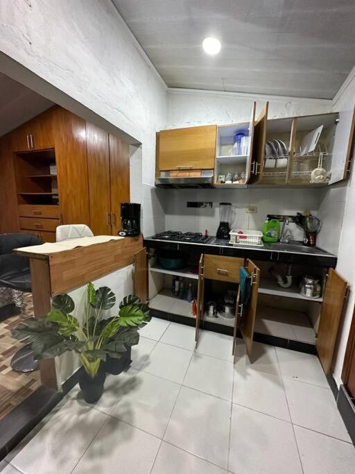 דירות בוגוטה Acogedor Apartamento Privado מראה חיצוני תמונה